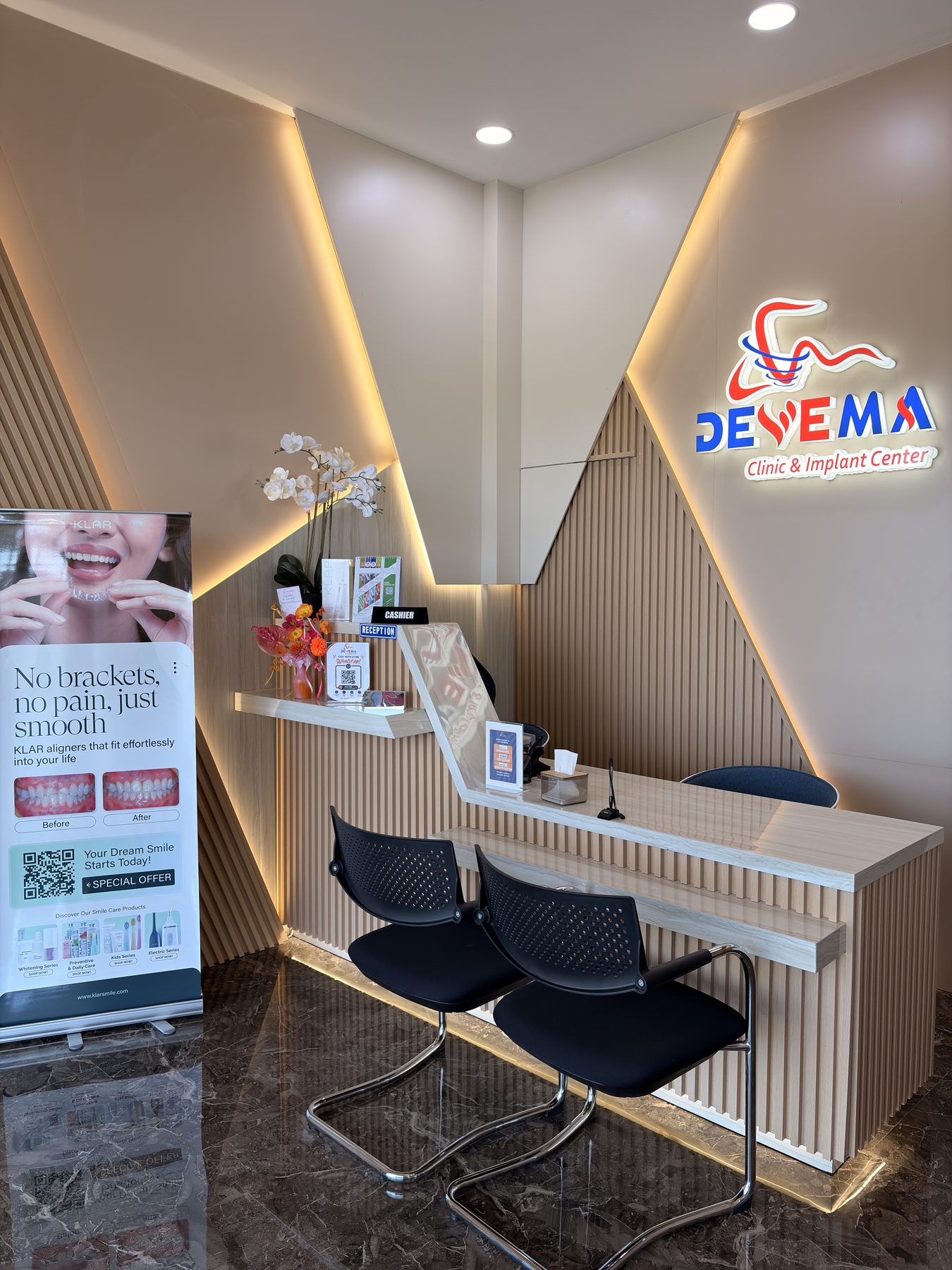 Front Office Devema Clinic