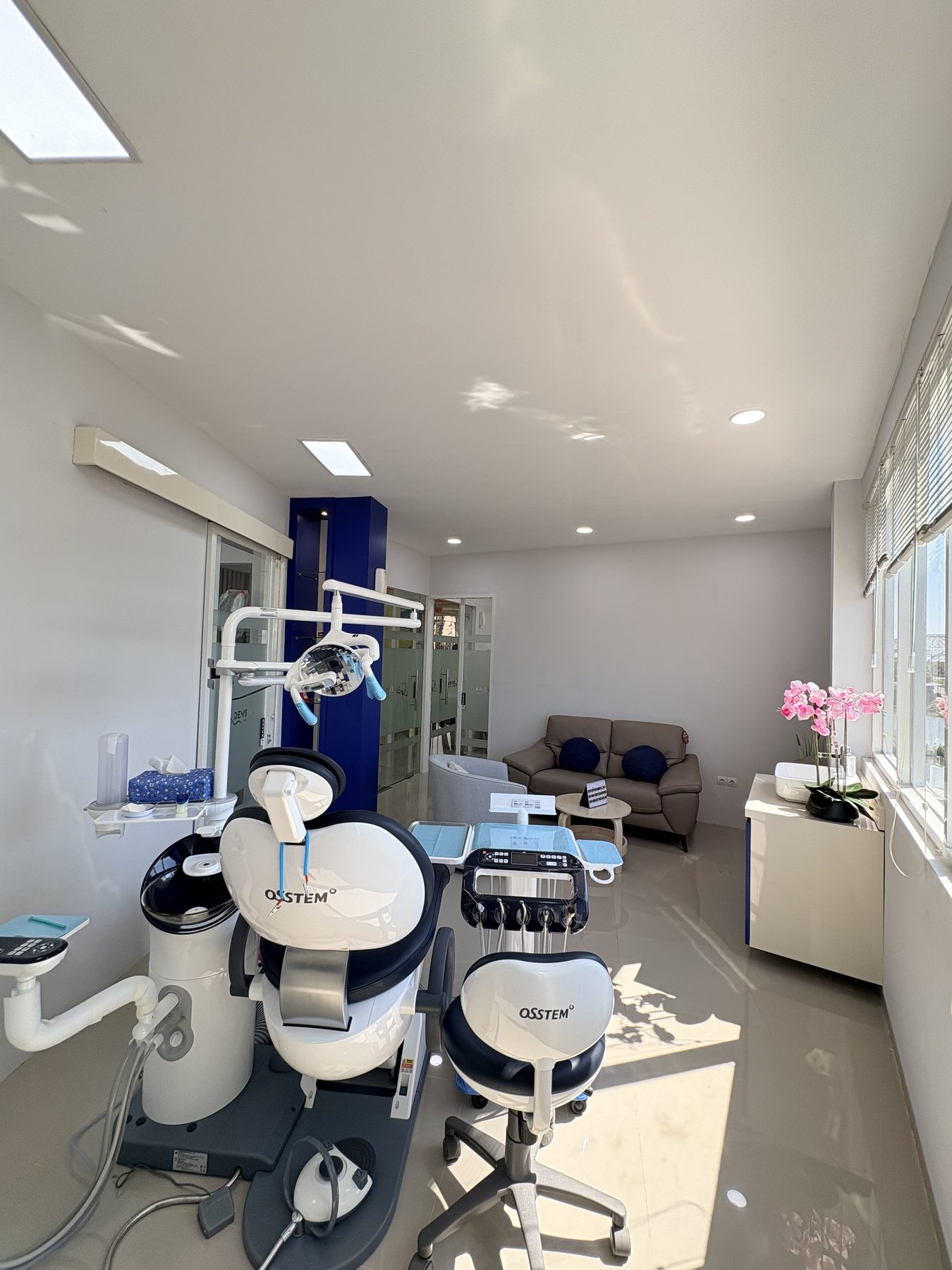Ruang tindakan 4 Devema Clinic