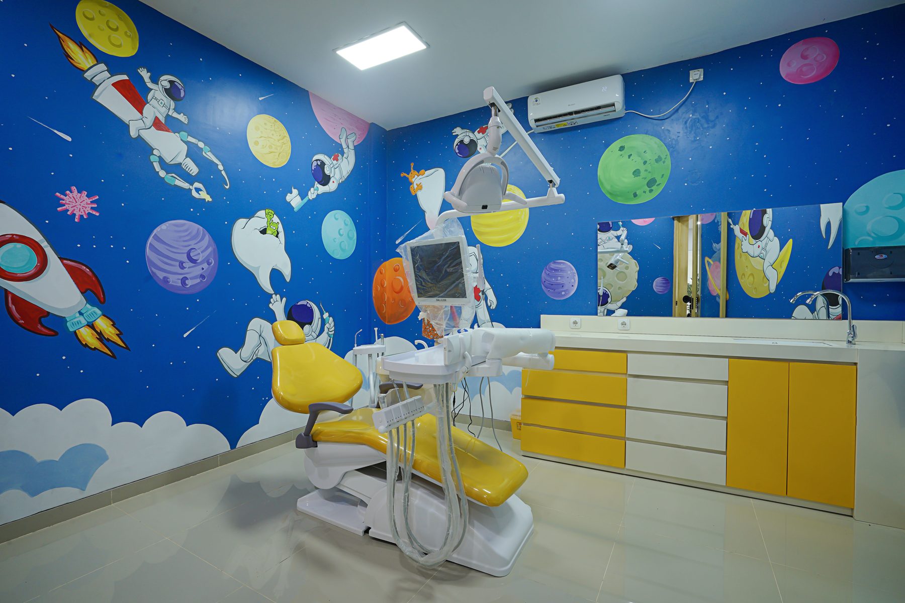 Ruang tindakan 3 Devema Clinic